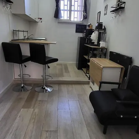 Renova7io Sweet Ferienhaus Neapel